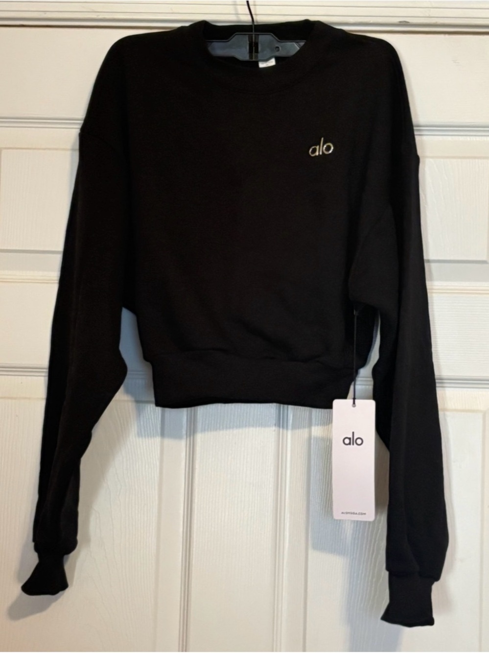 ALO Cropped Accolade Crewneck - Picture 2 of 5